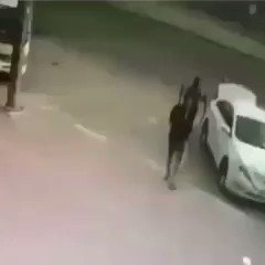 #يوم_الجمعة
أن كل شيء بقدر، يقدره الله تبارك وتعالى لنا،
«فما أصابك لم يكن ليخطئك وما أخطأك لم يكن ليصيبك»
...
كلمة الحمدلله وحدها قادرة على أن تجعل في قلوبنا رضا كامل عن كل شيء في حياتنا،
فلك الحمد يا رب على كلّ شيء
...
« ما أروع أن تستشعر عناية الله بك »
...