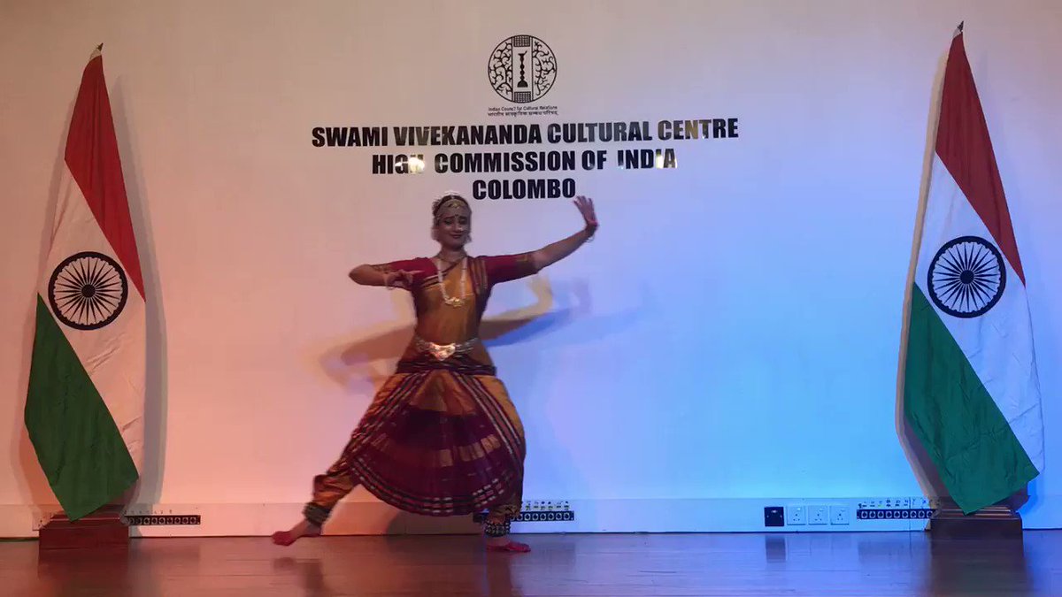 Excellent Bharatnatyam recital by renowned young exponent Ishwarya Chaitanya from India at the SVCC, Colombo
@IndiainSL @ICCR_Delhi