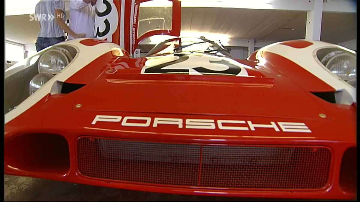 So wird eine Le Mans Legende geparkt.
@SWRAktuellBW berichtet anläßlich der 50 Jahre #Porsche917 zum Auftakt des Autosalons in Genf. Montag im @SWR Fernsehen, 19:30 Uhr