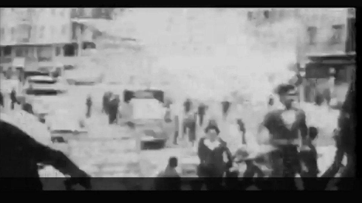 👉 Hoy se cumplen 43 años de la masacre del #3deMarzo de 1976 @Martxoak3
🎥 Crónica 👉https://www.eitb.eus/es/radio/radio-vitoria/programas/radio-vitoria-gaur-actualidad/videos/detalle/6236422/3-marzo-1976-cronica-masacre-ha-marcado-historia-gasteiz/ …
🎥Audio de la policía:
- “Desalojen la iglesia como sea”
- “Hemos contribuido a la mayor paliza de la historia”
- “Aquí ha habido una masacre”
👇👇