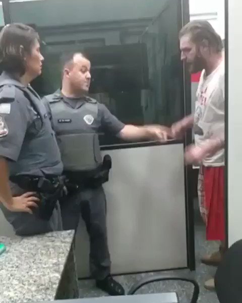 Vídeo incorporado