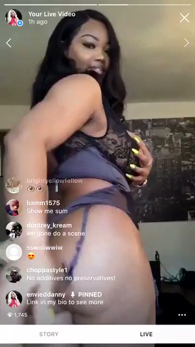 My lives be LIT🔥! Ask about me... https://t.co/gzJtnyHO7s