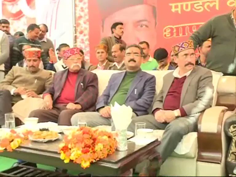 मुख्यमंत्री श्री जयराम ठाकुर जी ने आज विधानसभा क्षेत्र कुटलेहड़ का दौरा किया।
मुख्यमंत्री जी के कुटलेहड़ प्रवास की कुछ झलकियां।
#शिखरकीओरहिमाचल
@jairamthakurbjp @dprhp