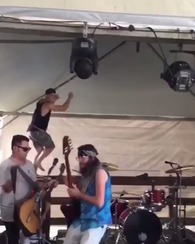 Block or charge?🏀🤷♂️🥁🎸🎤💥