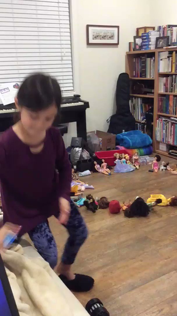 My daughter spending #internationalwomensday #iwd2019 coding her @Sphero Ollie robot (which she names Emma) to dance with her. What cool #EdTech @SpheroEdu has built. Wish every young woman had a #STEAM robot friend. Women will build a better world if given equal tools!