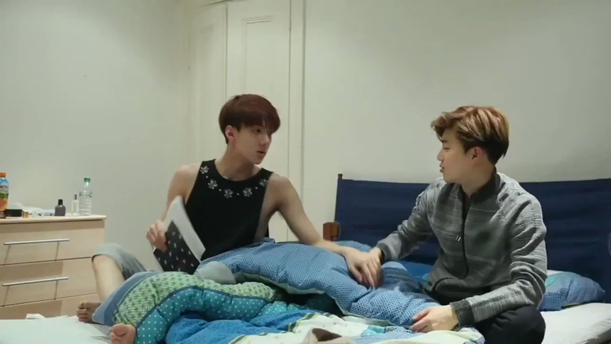 캐리♡ ️ on Twitter "When Sehun hogs the blanket I caught a cold & the