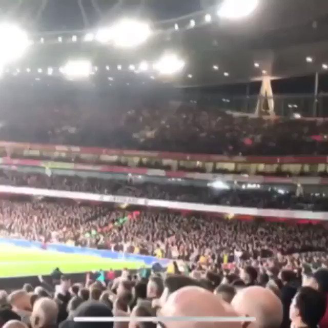 “Who the fu*k are Man Utd
Who the fu*k are Man Utd
Who the fu*k are Man Utd
As the reds go marching ON ON ON!!”
(IG: mufchardcore) #Mufc #Arsenal