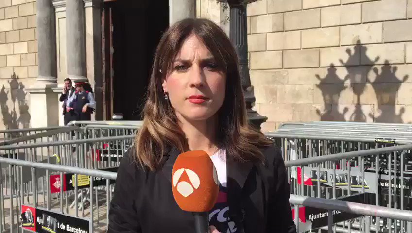 Quim Torra tiene de plazo hasta el miércoles para quitar esteladas y lazos amarillos de los edificios públicos | Informa @blancabasiano http://atres.red/7q4rm1