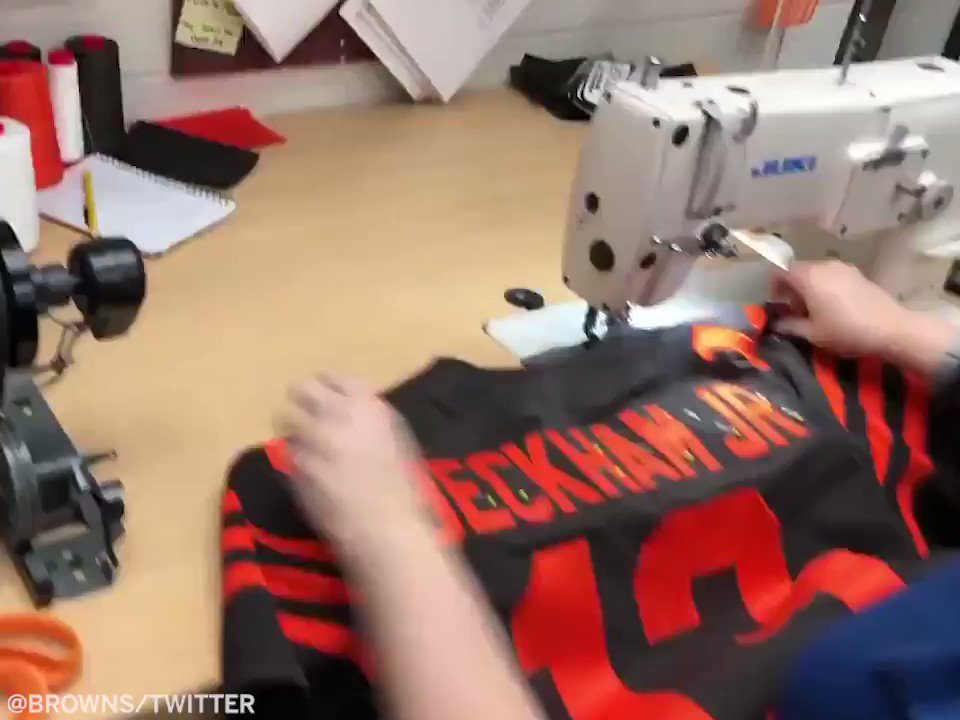 The first look at @obj's Cleveland jersey π (via @Browns)