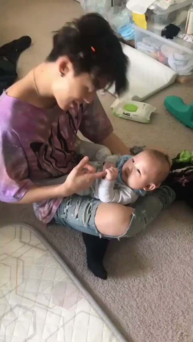 Uncle Bobby with Raon π
π½οΈ Jiun's IG story