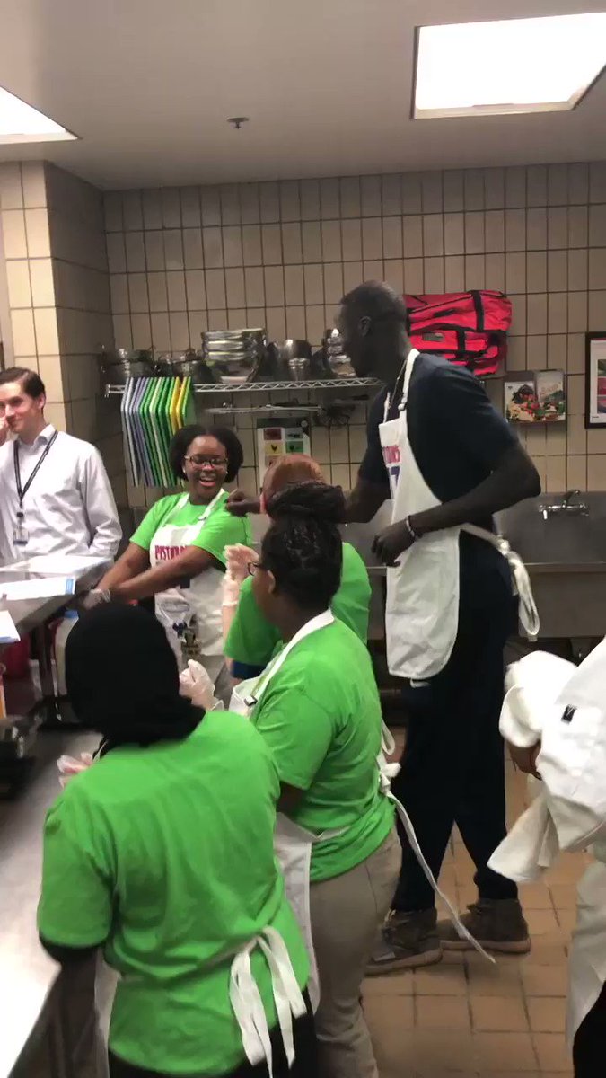 Time to kick it up a notch in the kitchen. @ThonMaker14 is here and ready to cook ...