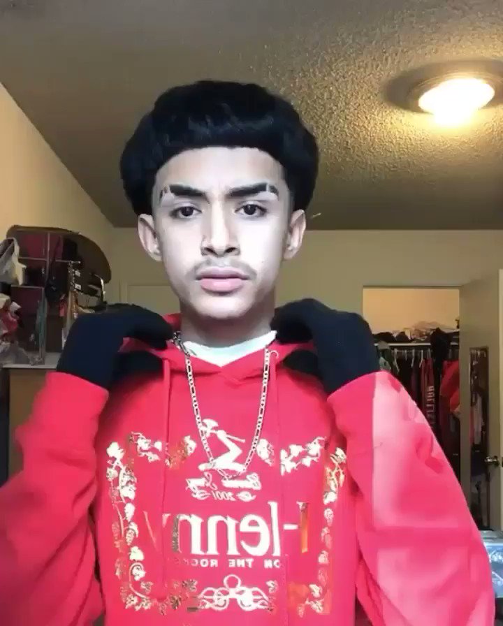 RT @EvilGokhan: Max Holloway starting a rap career https://t.co/aqeotY3Cv0
