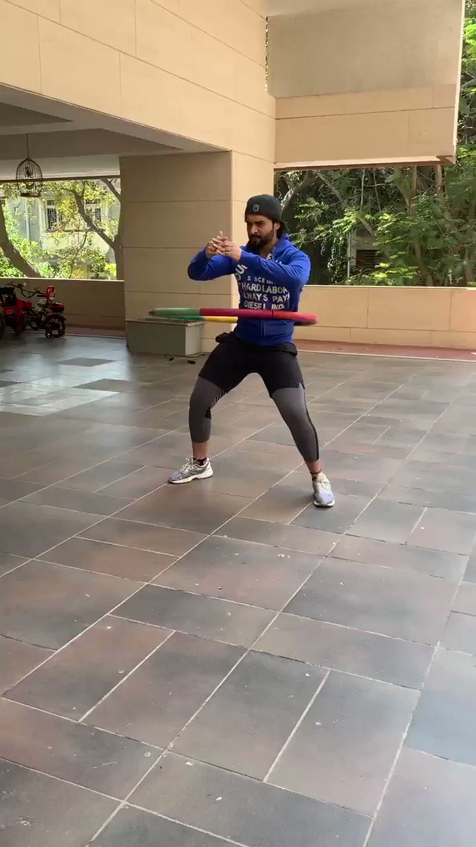 Had seen you sir, @akshaykumar do it in one of your videos and was totally inspired by it. Hope I’m doing it good enough. 🙏