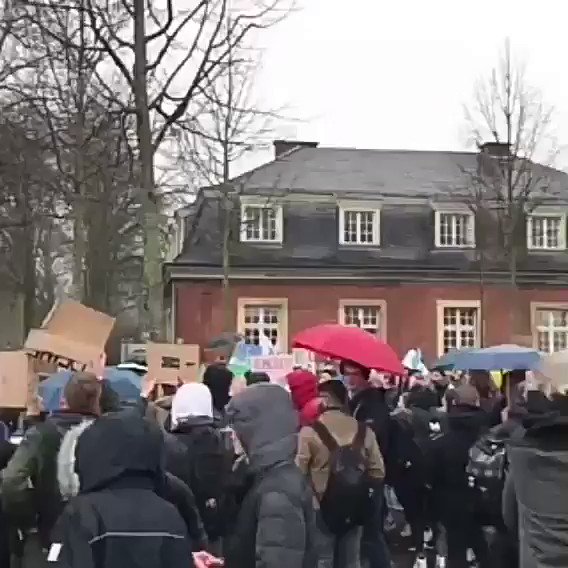 Aktion Unterholz's photo on Tausende Schüler