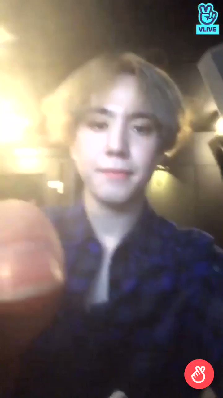 Yugyeom singing Hold Tight by Justin Bieber (the happy birthday shshshs) 