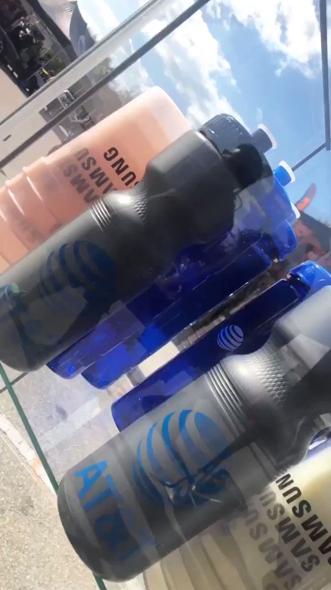 Samsung Swagg items courtesy of our friend @JBeebs19 over at Samsung. Thank you! Daytona Bike Week! https://t.co/uQTG6sbtGW