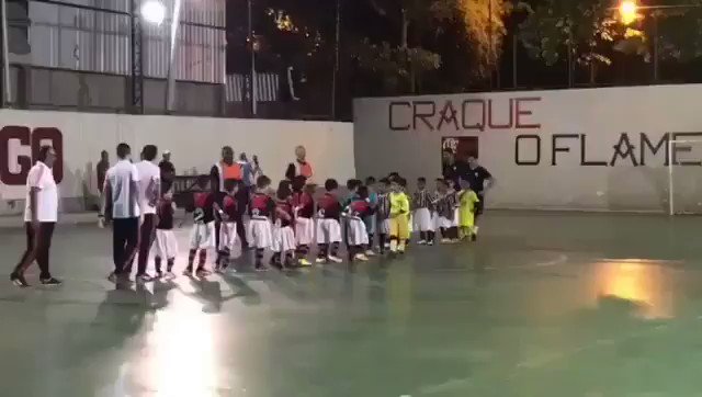 Ainda sobre o #FLA5x1FLU 💪🏻🔴⚫
Sente o clima aí... #Flamengo