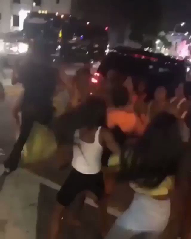 Fight in Miami ππ½