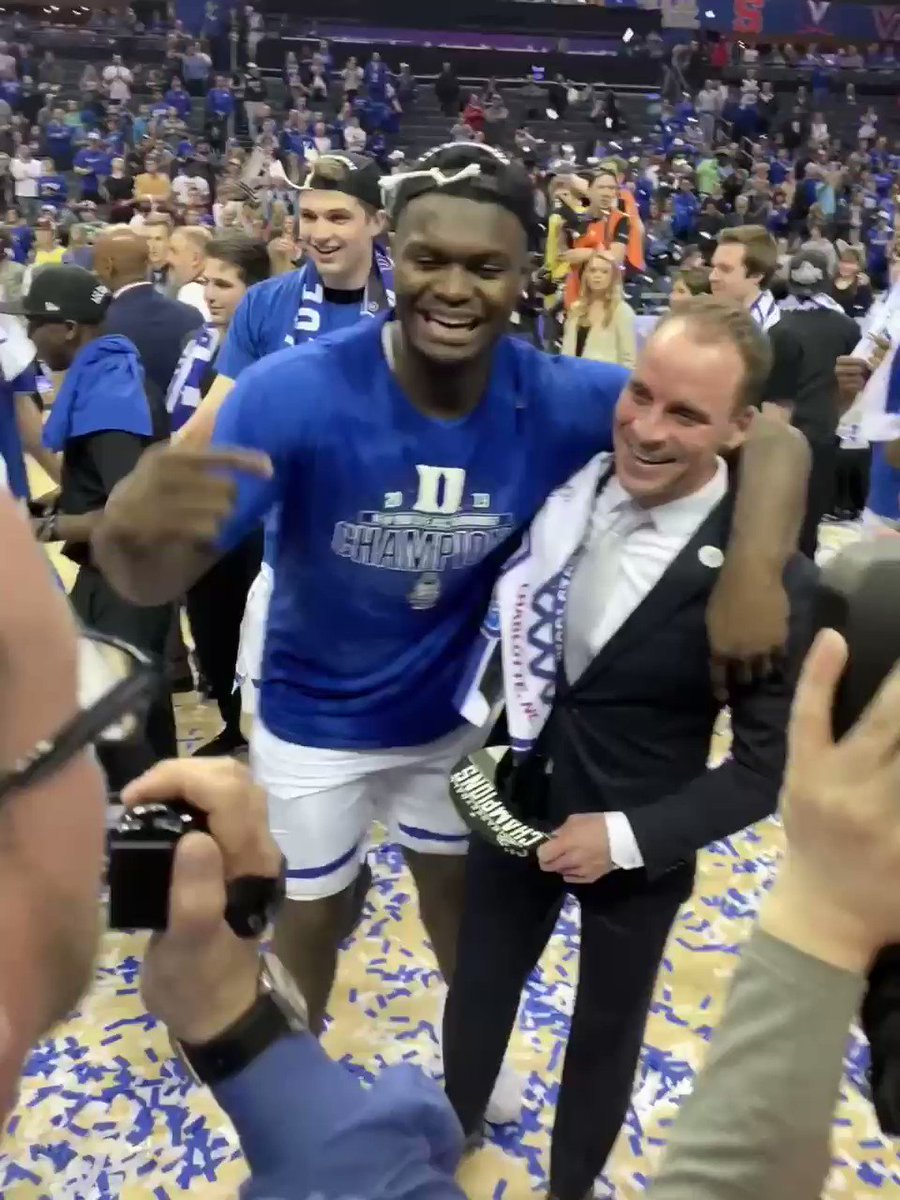 Zion Williamson gives the due recognition to #Dukeβs Nick Potter, making sure the man who helped him heal and play in the #ACCTourney is in front of cameras.
βThis is the guy right here β REHAB KING.β