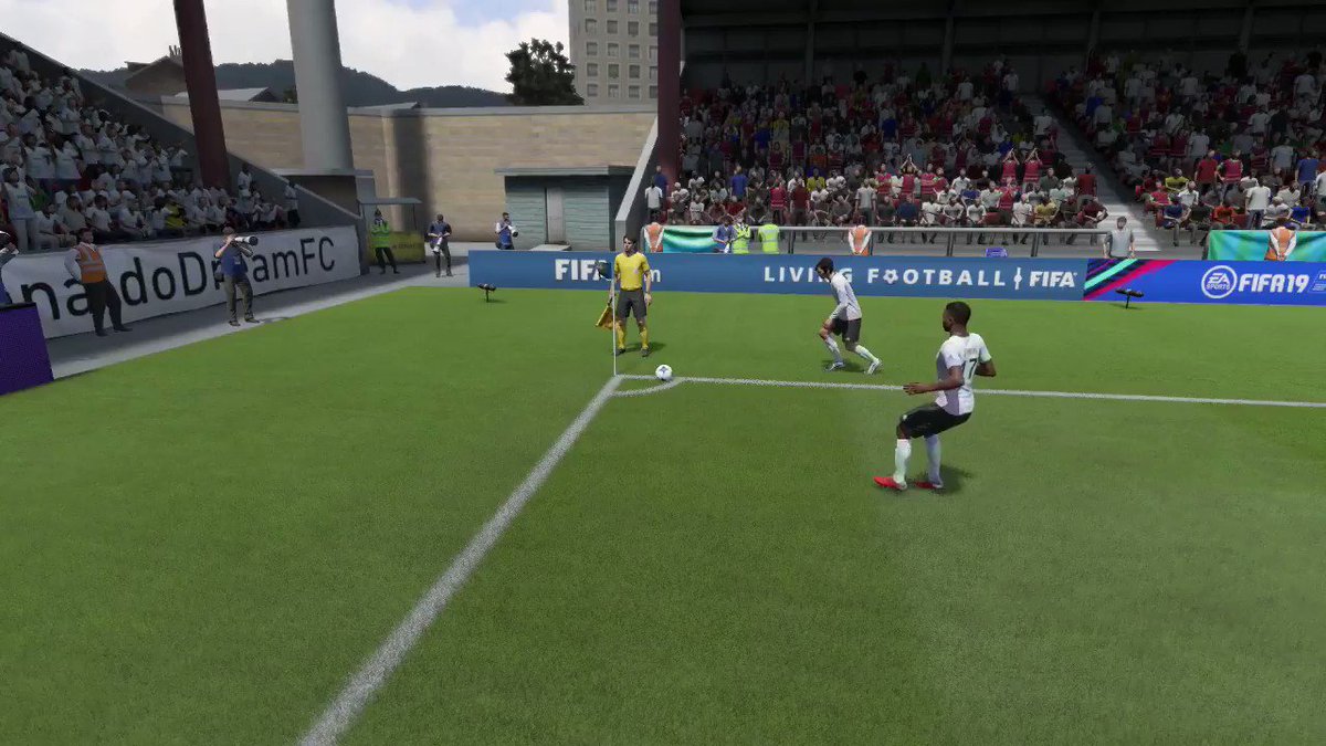 You guys know that "bug" where AI attackers will automatically finish chances (often headers) for you up close?
Think that just happened for me, but Casimero forgets what team he was on.
I didn't have an input (no arrow) 🙃