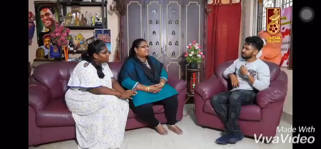 Exclusive !
Robo Shankar Wife n His Daughter Fan Girl Moments Towards #Thala
Like others Both were amazed by the Nature of AK 😎
#NerKondaPaarvai