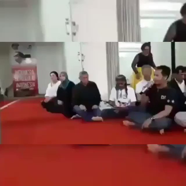 Sebuah video singkat berisi pertemuan para pendukung capres petahana Jokowi beredar luas d  BOCHOOR! Diskusi Tim Capres Petahana: Jokowi Tidak Akan Menang, Co tail effect nya tdk di @jokowi Lagi