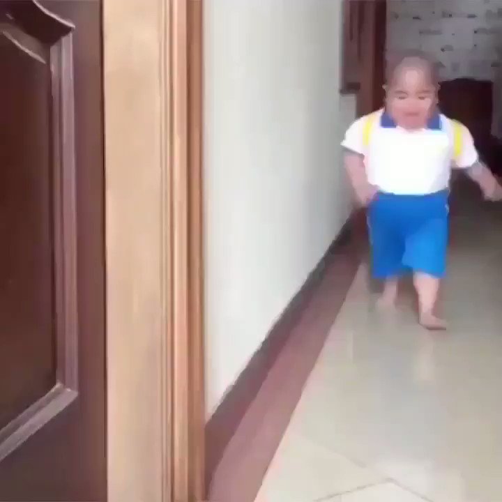 eu indo chamar meu amigo pra fazer merda