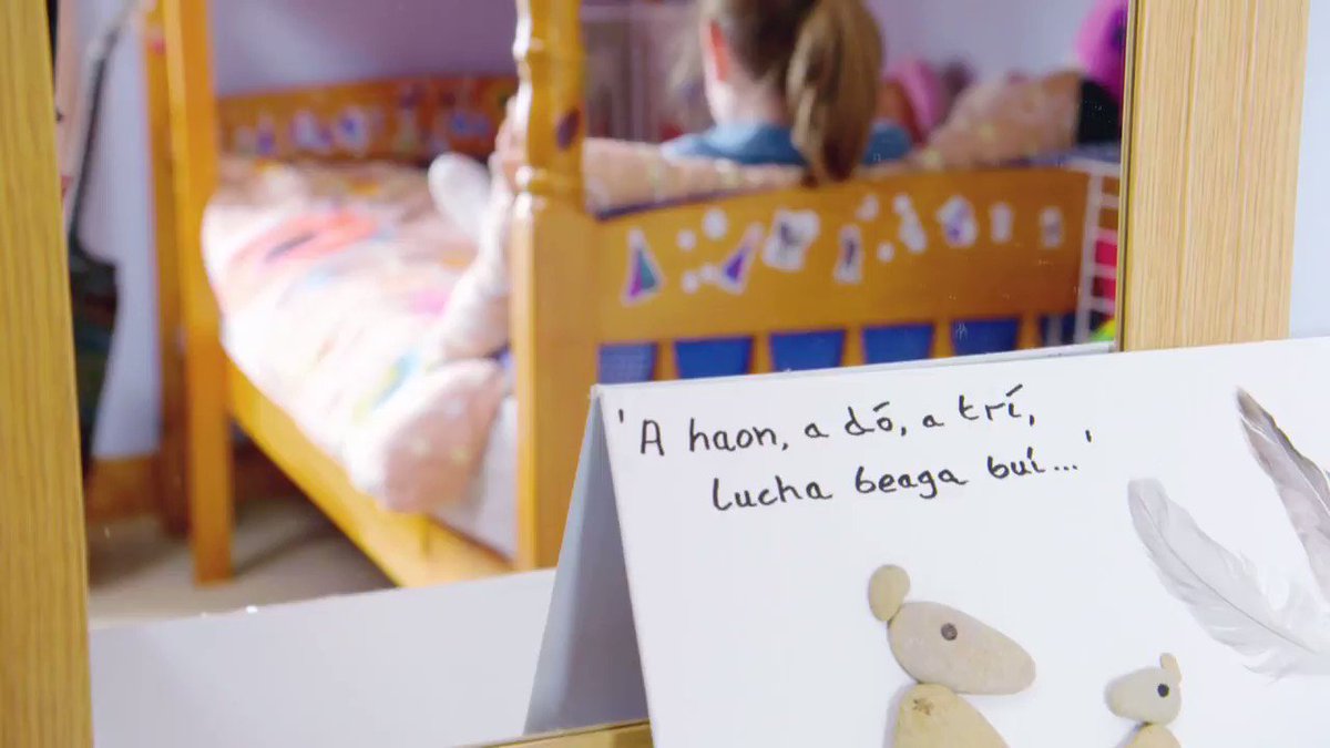 📺 Sé Lá Saoire Bainc! - agus beidh ceithre eipeasóid d' Is Mise á thaispeáint anocht! 😌 Tar ag spraoi linn! ☕
🕰️ 7:15pm
#Cúla4 @TG4TV @FibinMedia