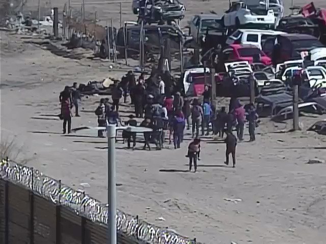 #USBP #YumaSector agents apprehended a group of 171 illegal aliens from Central America who dug underneath an outdated portion of infrastructure on Sunday after suspected smugglers in Mexico coordinated their entry. @CBP #NationalSecurity #SouthwestBorder
