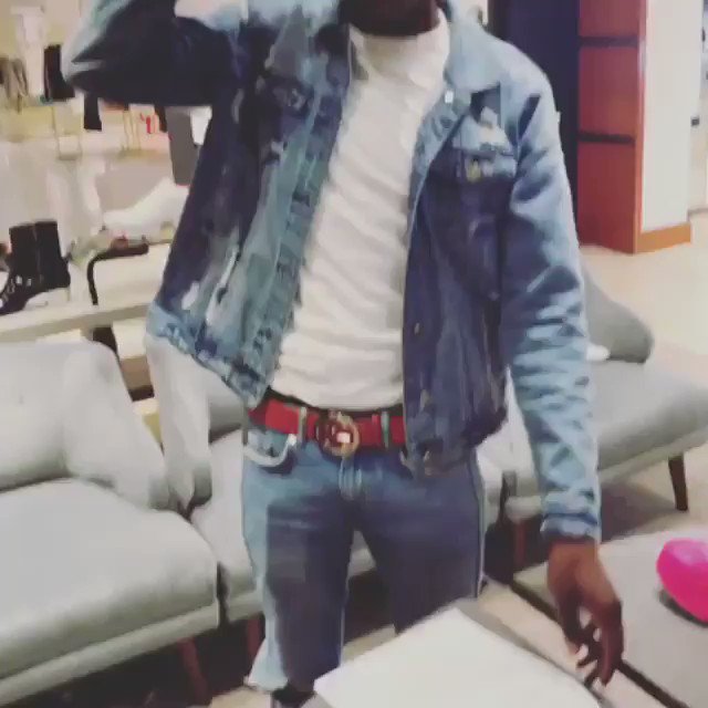 #LilDurk signs two new artists to his label #OTF 🙏💯 @lildurk