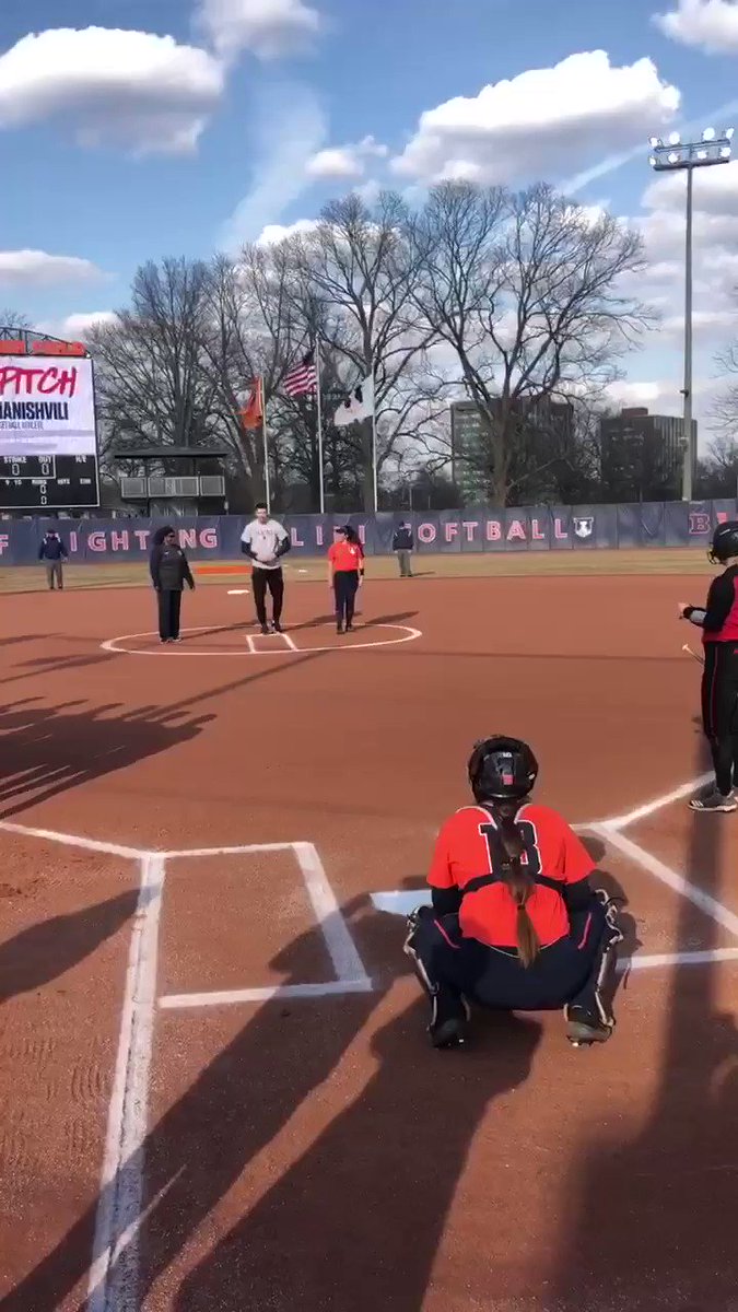 Giorgi B. bringing heat π₯π₯π₯
#Illini x @IlliniSB πΆπ· β at Eichelberger Field