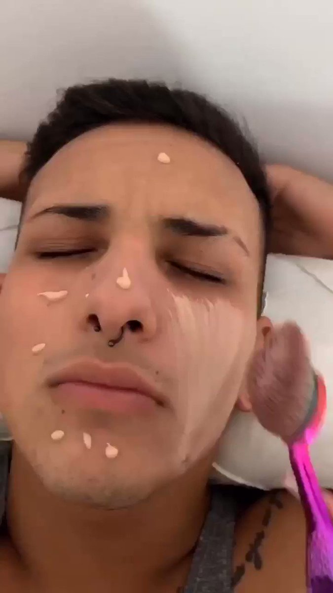 Lo dejé precioso😹😹😹😹 el solo se deja hacer estas cosas🤭
