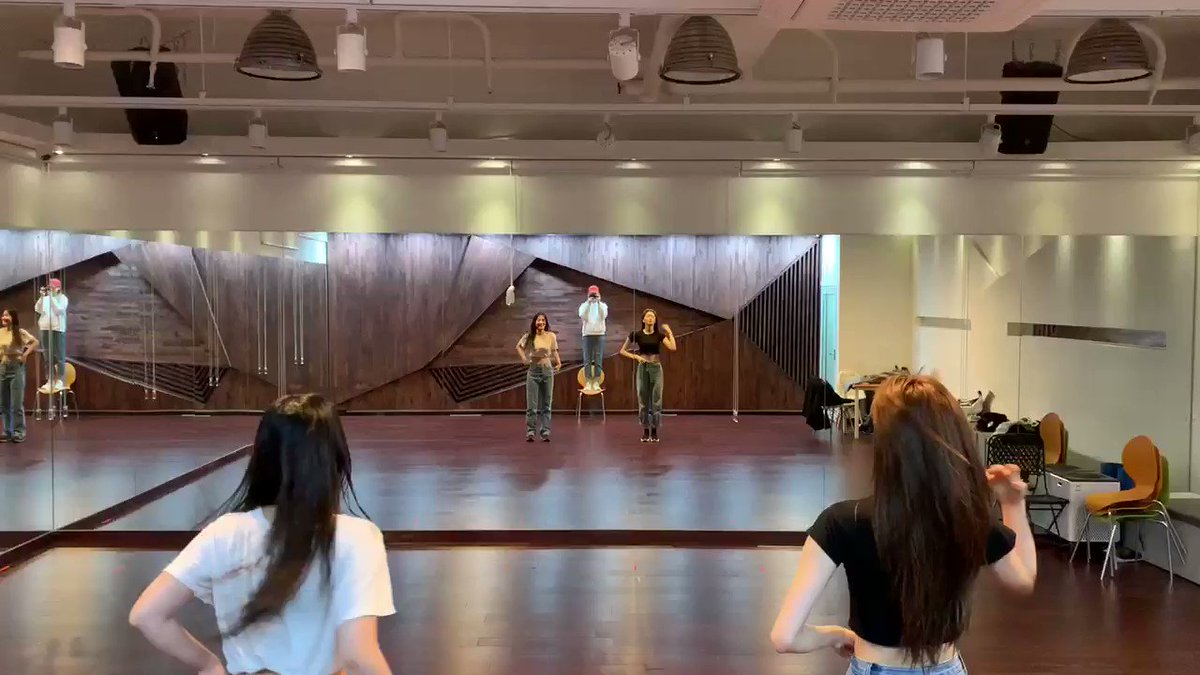 ๐๐คLetโs dance๐ค๐
#๋ฃจ์๐ #๋์ฐโ๏ธ