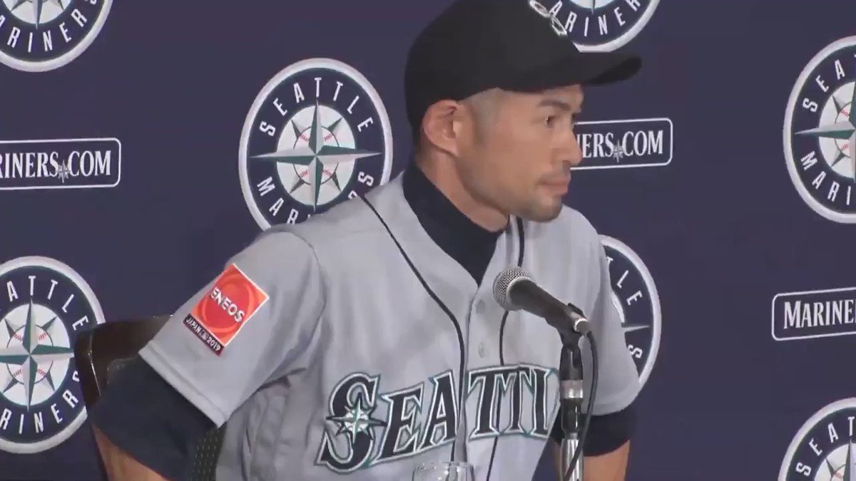 何かおかしなこと言ってます 引退の記者会見がイチロー節 名言の連発でトークショーになってしまう Togetter