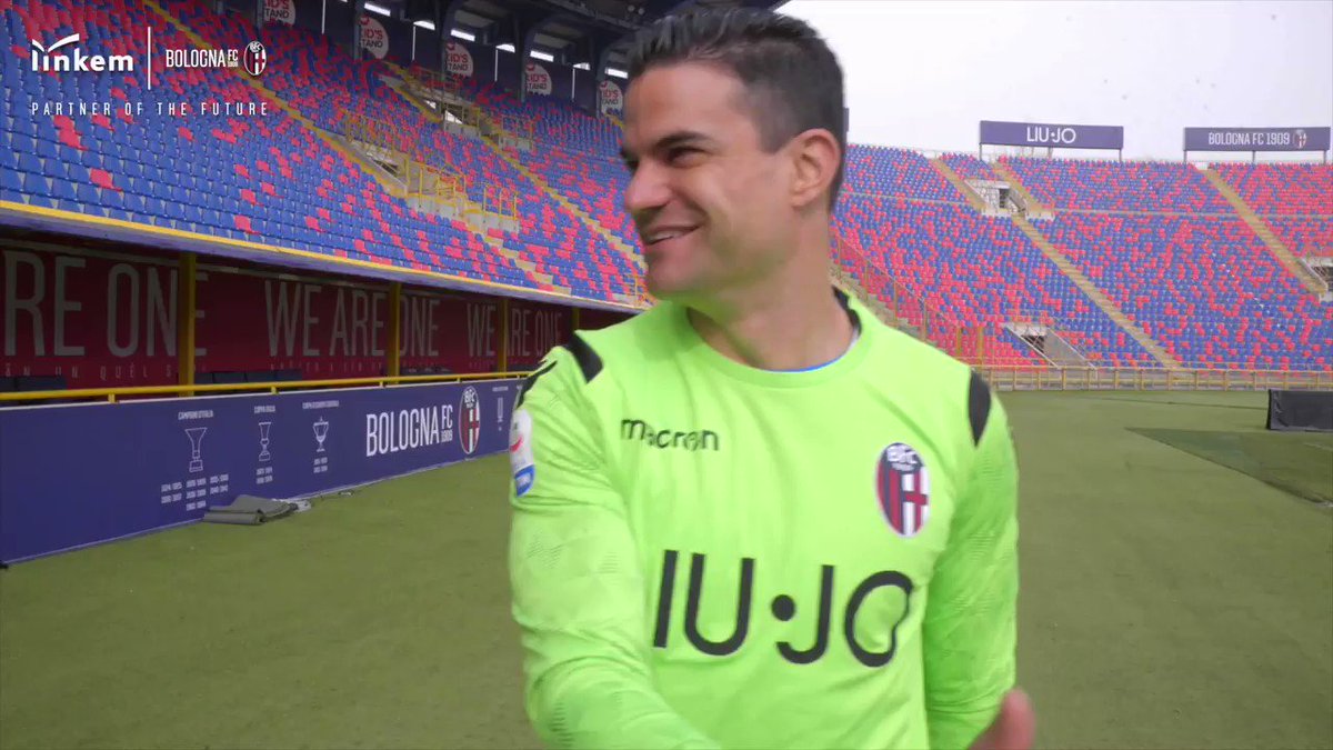 🤔 I giocatori del @BfcOfficialPage avranno imparato lo slang dei tifosi?
💤 Cosa significa "polleggio"?
⚽ Scopriamolo insieme!
#BFC #Bologna #Poli #Orsolini #DaCosta #Calabresi #WeAreOne 🔴🔵 @ap16official @artucalabresi17