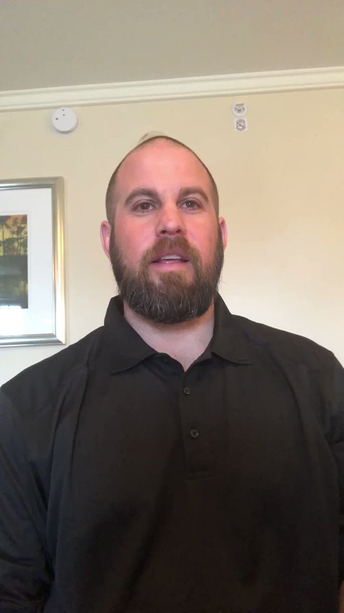 Delighted to be joining @JonDorenbos at the Jewish Family &Children’s Services benefit at Vie on 4/4. One of us will be performing magic. Thx at http://JFCSPhilly.org . See you there.