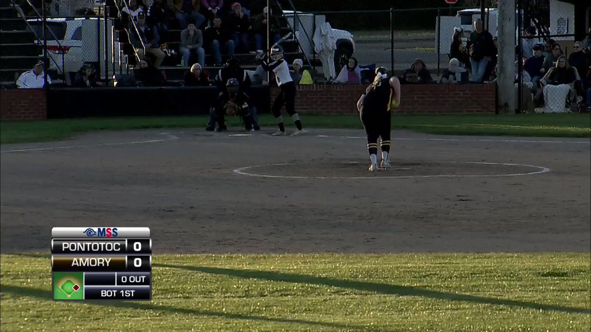 @SportsCenter #SCtop10
@MaxxSouthSports As @PontotocWarrior takes on @LadyPanthersAHS Number 12 Makarthy Lane makes a leaping catch. #mississippi #highschoolsports