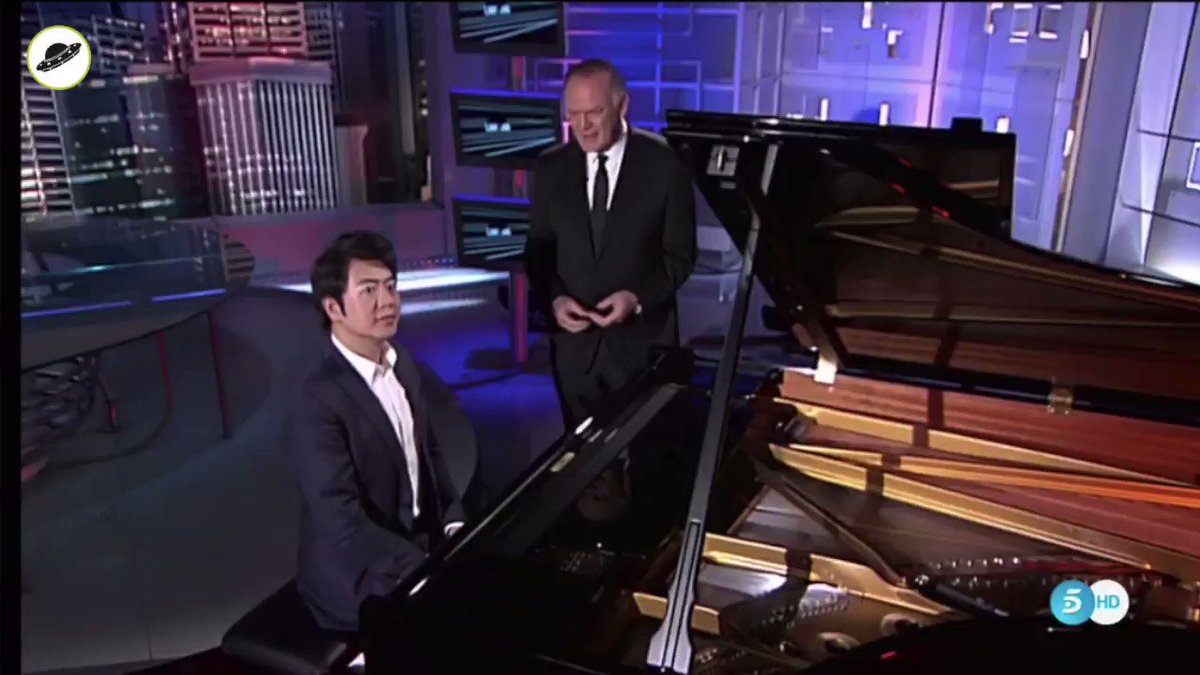 📺🎹 Informativos Telecinco sorprende y lleva a su plató al pianista chino Lang Lang para entrevistarlo e interpretar una pieza ▶️