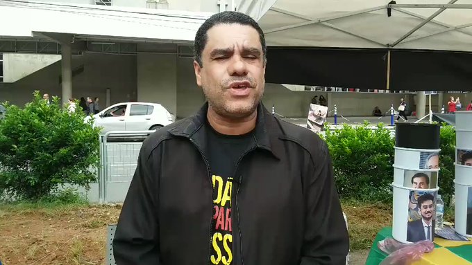 Vídeo incorporado