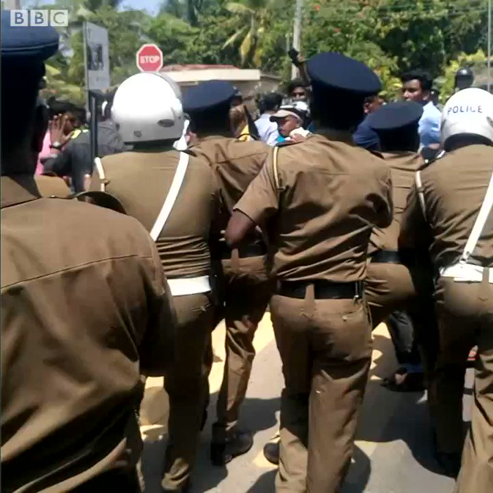 පුත්තලම උණුසුම් කළ උද්ඝෝෂණය
Puttalam tensed due to a protest against Aruwakkalu #WasteDisposal project
#lka #climatechange
