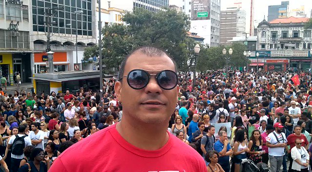 Vídeo incorporado