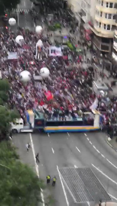 Vídeo incorporado