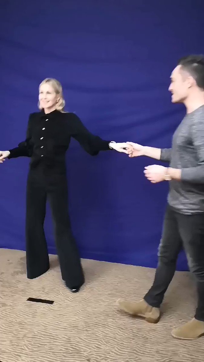 They rock ! 😍
Ils sont géniaux ! #YKYLM @EdWestwick @KellyRutherford #gossipgirl