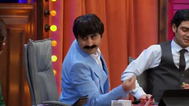 Ana akım medyanın ( Özellikle A Haber'in ) haber toplantısı :)
Güldür Güldür Show'dan...