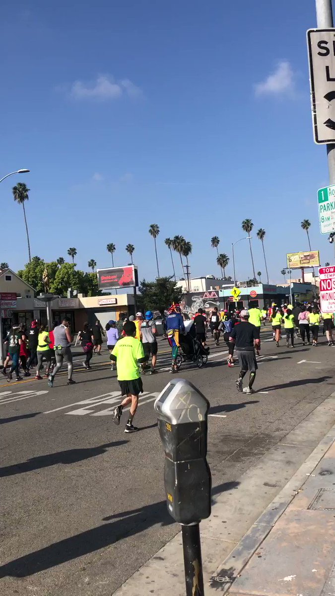Congratulations to everyone who ran the #LAMarathon! 😍🏆🏃🏾♀️🏃🏾♂️🎉 @lululemon, @adidas and other #brands are hosting #recovery pop-ups today. Enjoy! #running #losangeles #marathon #LAMarathon2019 #selfcare #festival #party #health #wellness https://www.eventbrite.ca/e/la-marathon-in-store-recovery-hub-tickets-58832011129 …