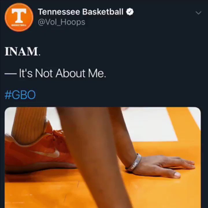 The way of @Vol_Hoops continues to inspire. What Admiral Schofield did was courageous. I know we live in a world where ego gets our best but this kid was egoless.... that deserves praise. ✊🏾