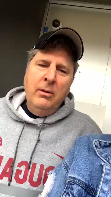 RT @MakkDaddy_: Go Cougs, Go Pi Phi https://t.co/Ot6BGS9rIC