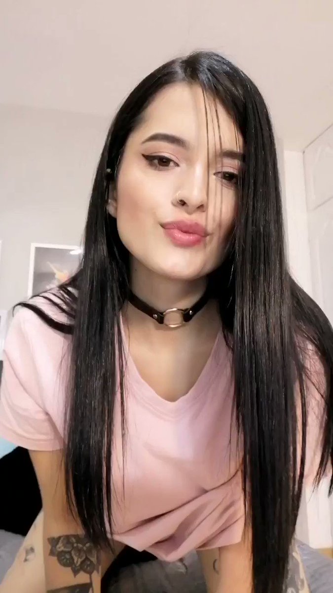 Model - Antonela  feet