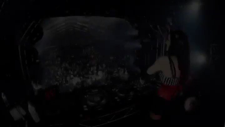 Beyond was so good β€οΈ I loved every minute of it π
π₯: @tonysib_visuals
Track: Mark With a K & Warface ft. Jasmine McGuinness & DV8 Rocks! - Radioactive
#LadyFaith #HardstyleDiva @Basscon @Insomniac @Beyondwland