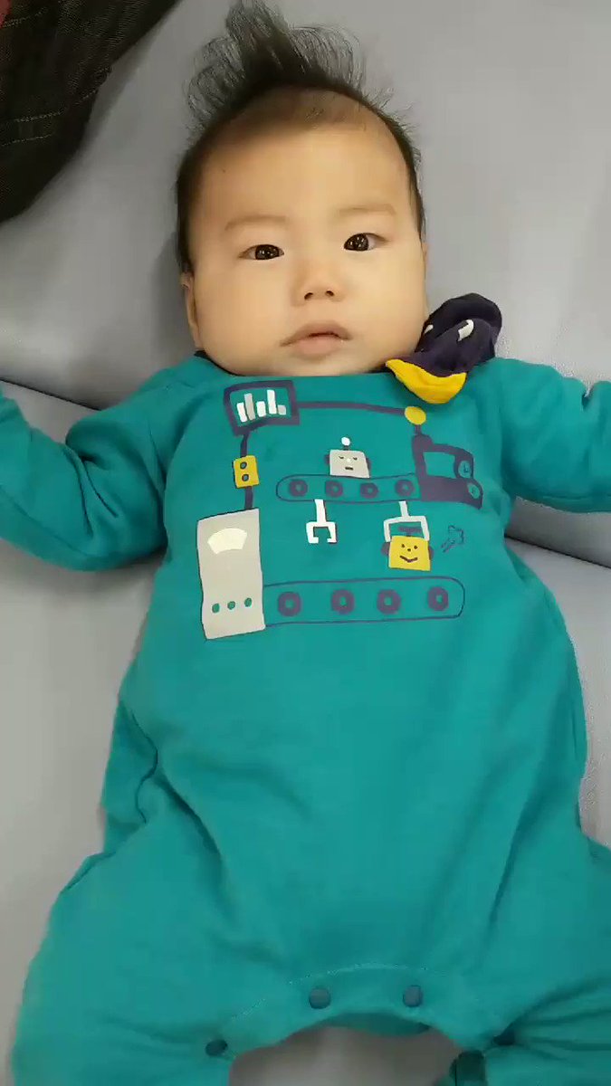 まなみん Twitter वर たくさんrtしていただいているので 下の子の病気 ウエスト症候群 点頭てんかん を知ってください 小児の珍しい てんかんで 専門医でないと見逃すこともあるようです うちも実際一度はモロー反射といわれた 早期発見 早期治療が大事な まなみん Twitter वर たくさんrtしていただいているので 下の子の病気 ウエスト症候群 点頭てんかん を知ってください 小児の珍しい てんかんで 専門医でないと見逃すこともあるようです うちも実際一度はモロー反射といわれた 早期発見 早期治療が大事な